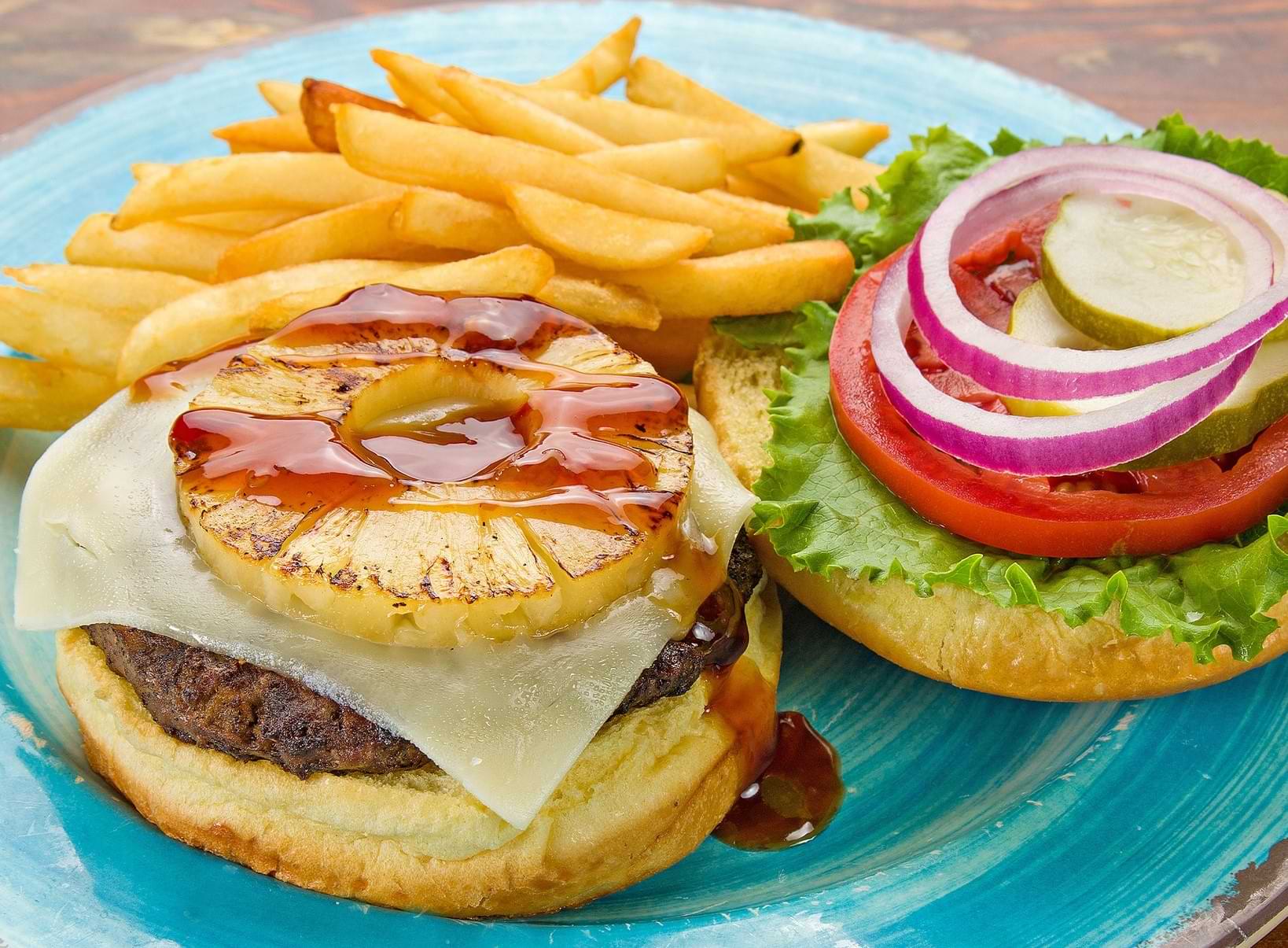 Things To Do Sharky's Beachfront Restaurant